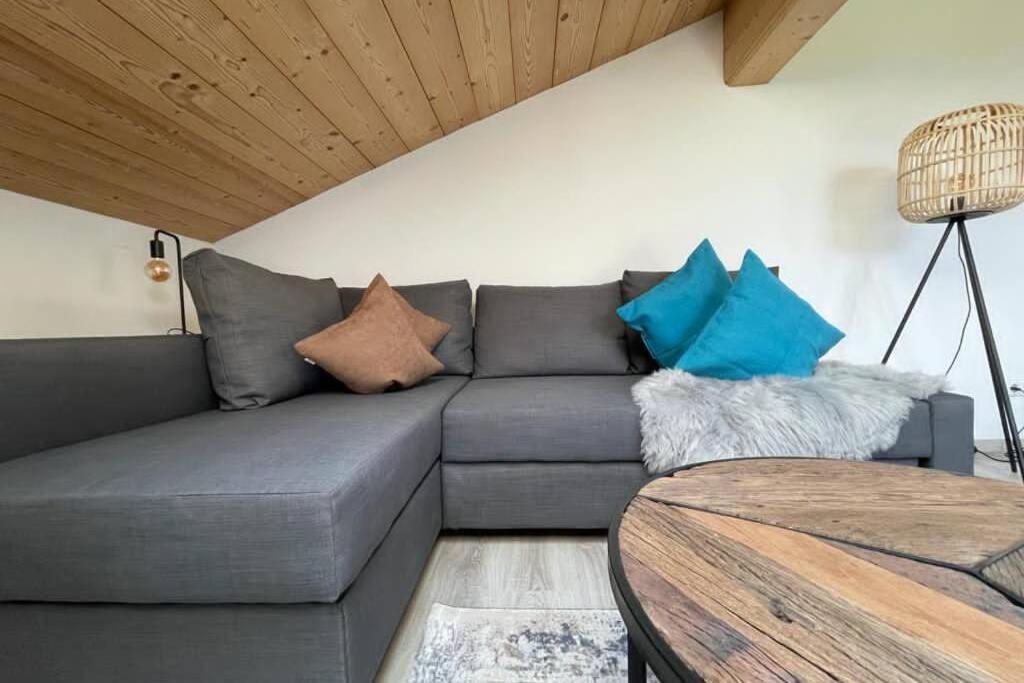 Gemuetliche Ferienwohnung Im Dg Am Tegernsee - Bergblick, Ruhe & Ganz Viel Platz 巴特维塞 外观 照片