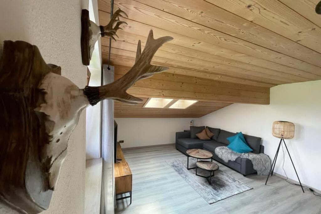 Gemuetliche Ferienwohnung Im Dg Am Tegernsee - Bergblick, Ruhe & Ganz Viel Platz 巴特维塞 外观 照片